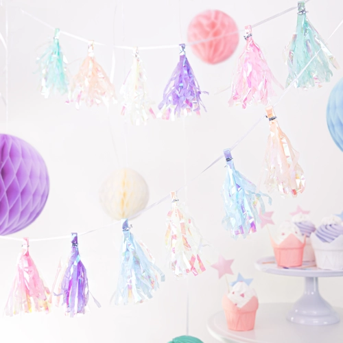 Ghirlandă cu ciucuri – pastel, 200 cm