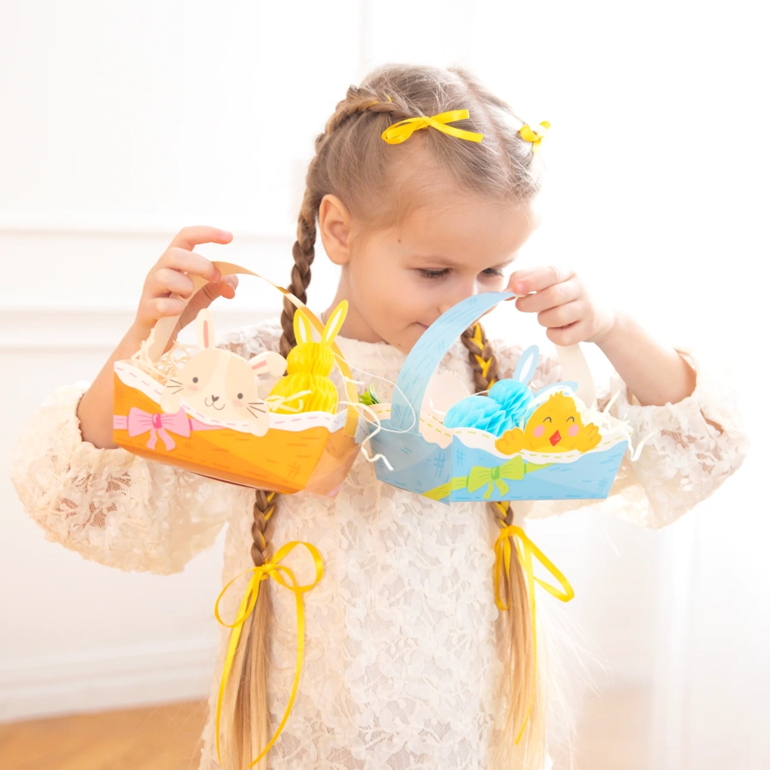 Brioșe de Paște cu puișori și iepurași, 4 buc.