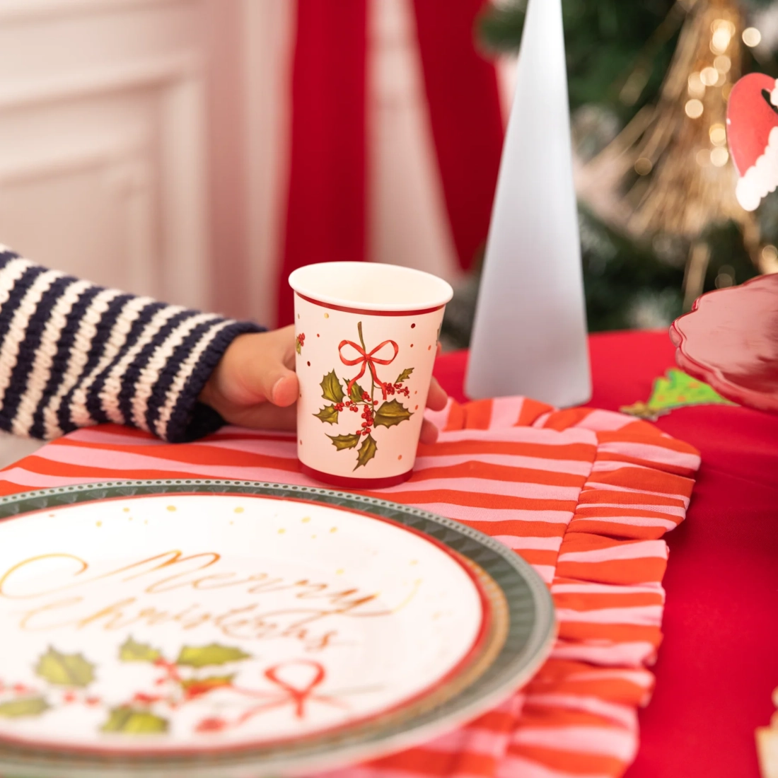 Karácsonyi papírpoharak 220 ml, 10 db