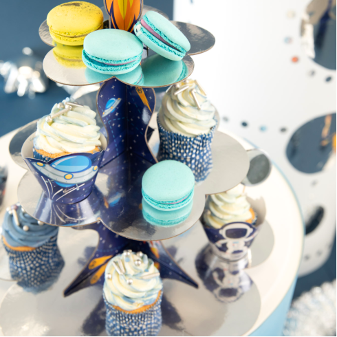 Papír tortaállvány cupcake-okhoz és muffinhoz – Világűr Papír tortaállvány cupcake-okhoz és muffinhoz – Világűr