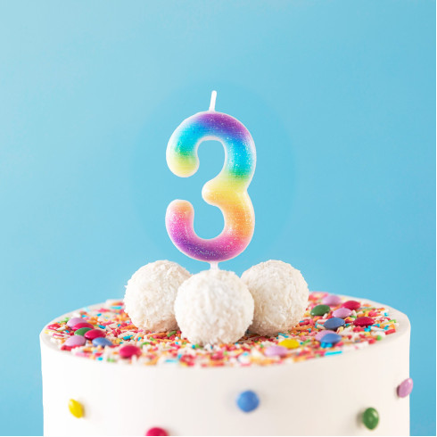 Szülinapi színes gyertya, 3-as szám Szülinapi színes gyertya, 3-as szám