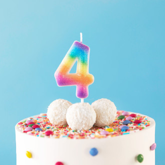 Rojstnodnevna svečka barvna številka 4