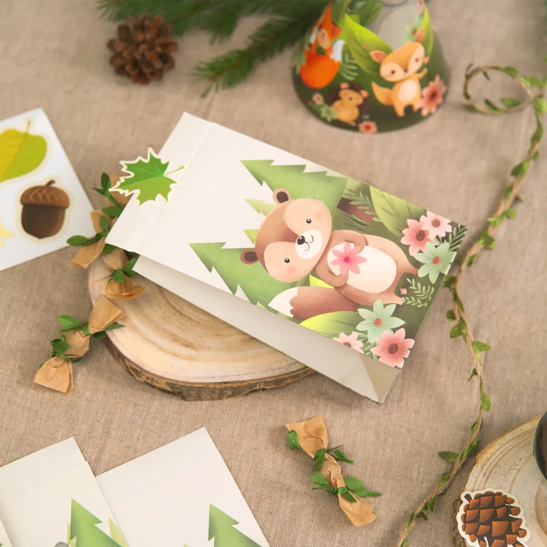 Punguțe pentru bomboane cu animale din pădure, set de 4 buc.