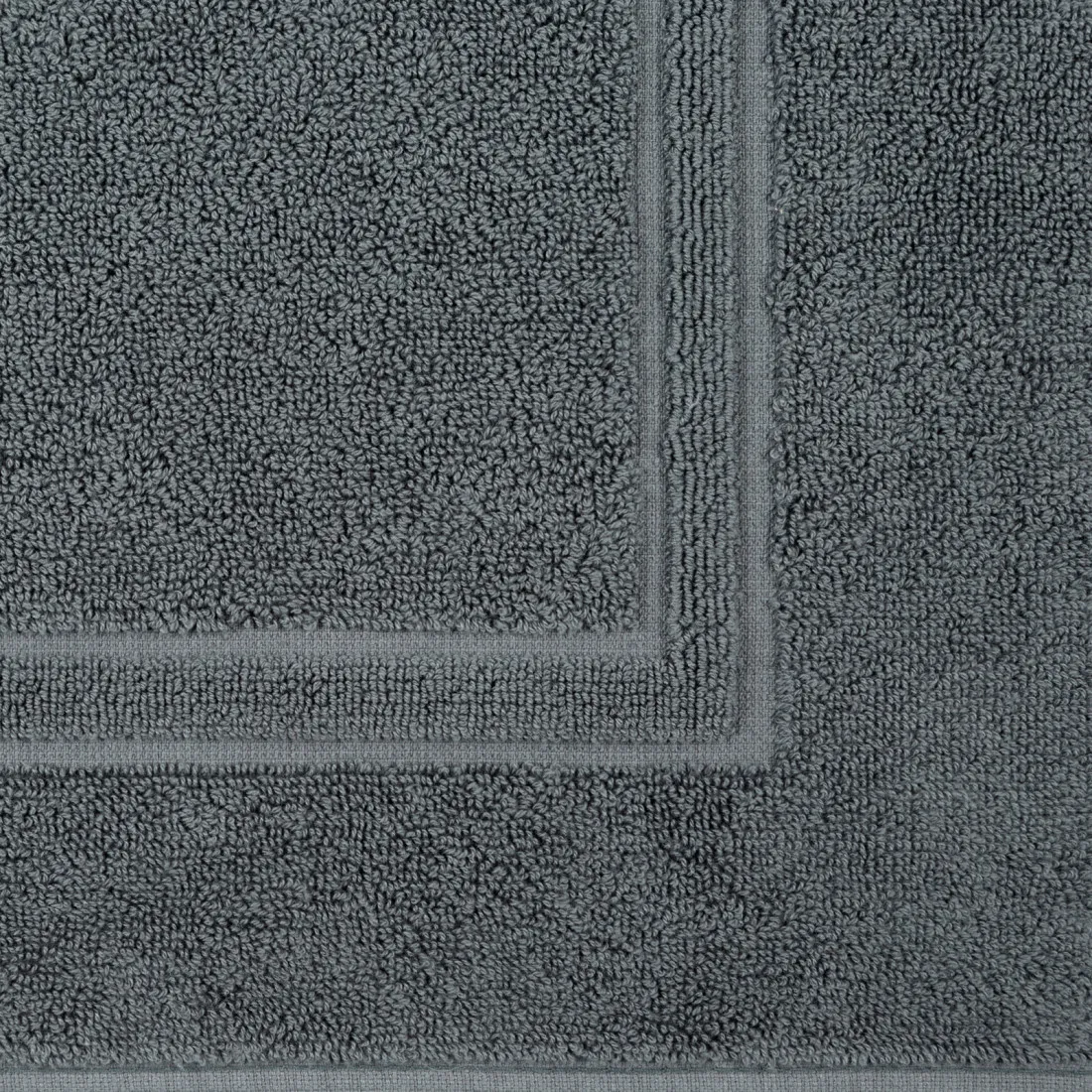 Kúpeľňový koberček Sammy z bavlny - tmavo šedý