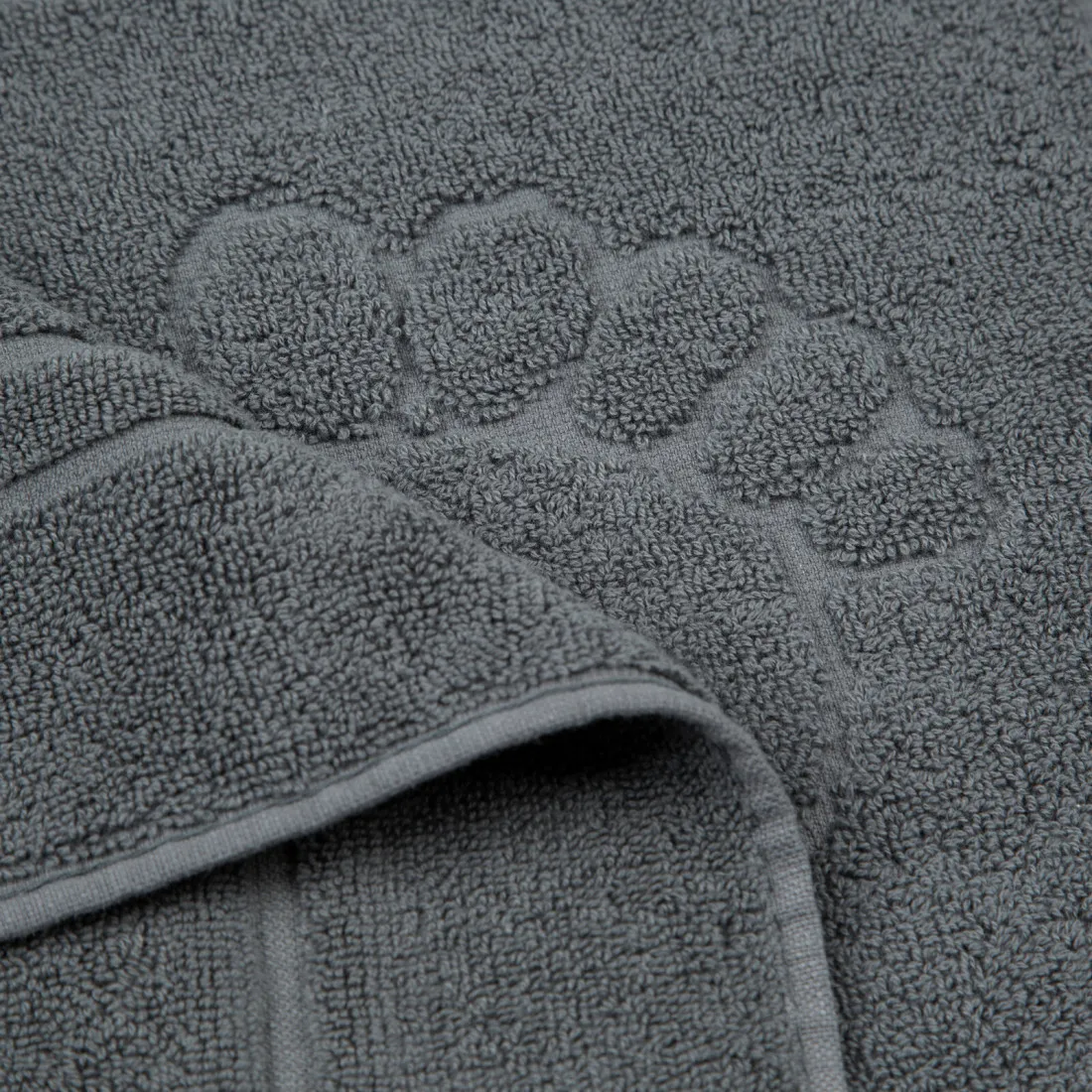 Kúpeľňový koberček Sammy z bavlny - tmavo šedý