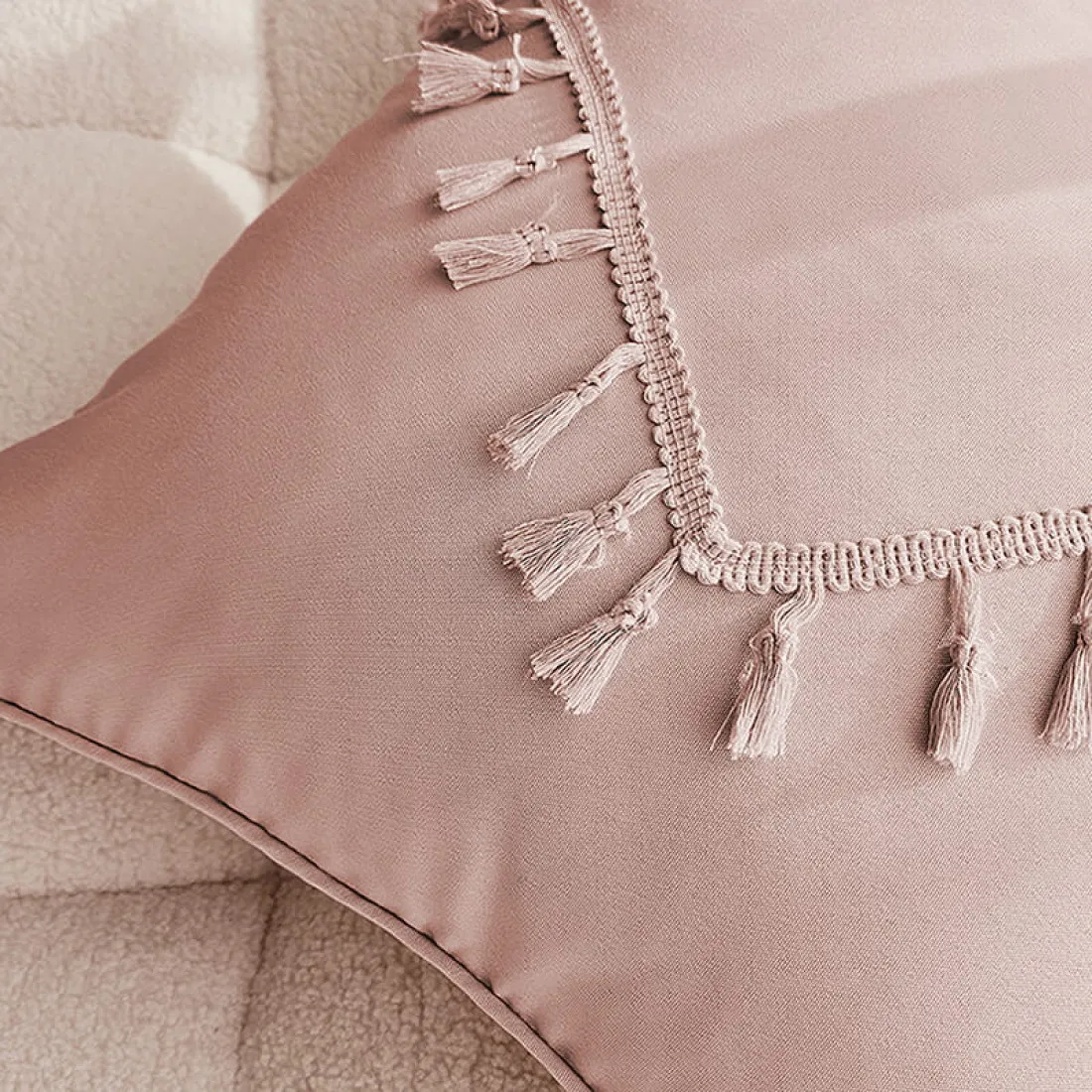 Povlak na polštář Chloe 45x45 cm - pudrově růžový