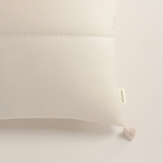 Obliečka na vankúš Noemi 45x45 cm - krémová