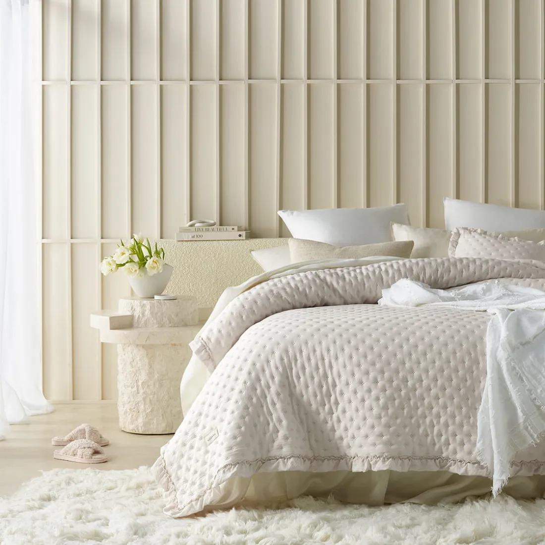 Prehoz na posteľ Molly - béžový 220x240 cm