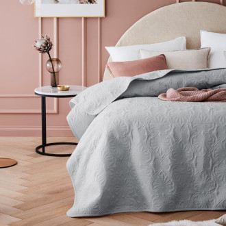 Svetlo sivý prehoz na manželskú posteľ Leila 200x220 cm