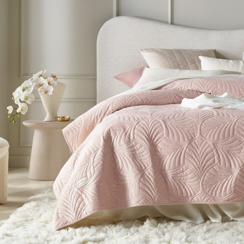 Velúrový prehoz na posteľ Feel - púdrovo ružový 170x210 cm Velúrový prehoz na posteľ Feel - púdrovo ružový 170x210 cm