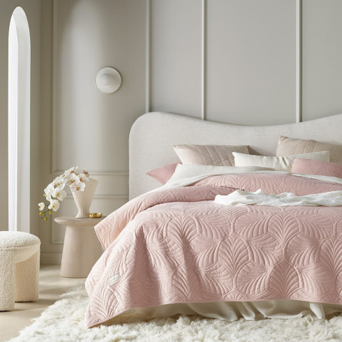 Velúrový prehoz na posteľ Feel - púdrovo ružový 170x210 cm Velúrový prehoz na posteľ Feel - púdrovo ružový 170x210 cm