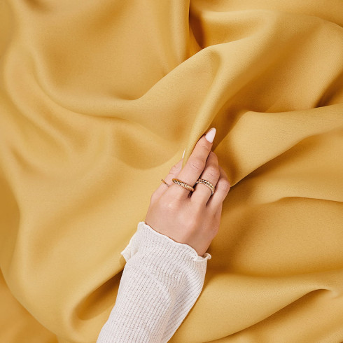 Zatemňovací závěs LAUREL - hořčice 140x280 cm - nástavec s ozdobnými kolečky