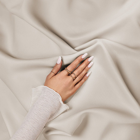 Zatemňujúci záves LAUREL - krémový 140x280 cm - uchytenie dekoračné kolieska