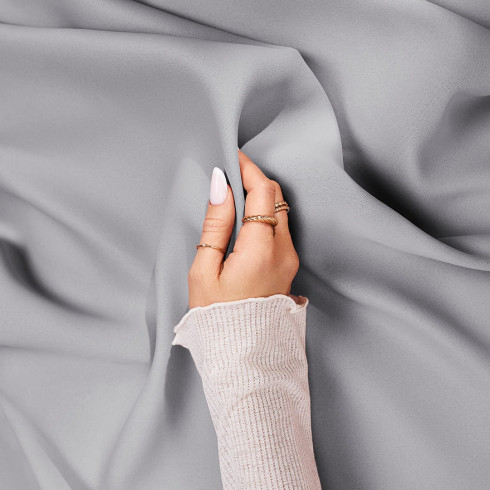 Zatemňujúci záves LAUREL - svetlo sivý 140x280 cm - uchytenie riasiaca páska