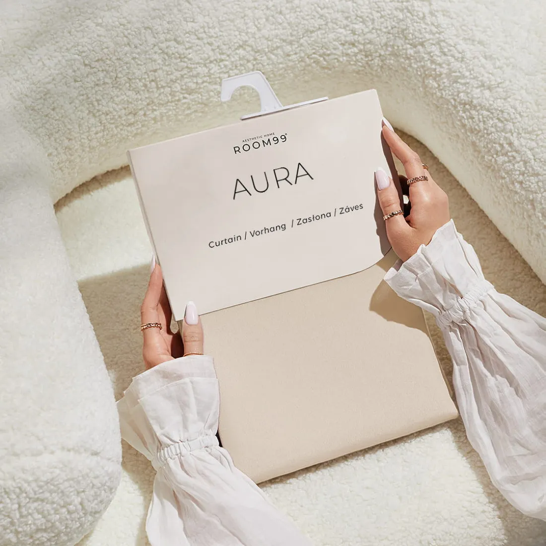 Záclona Aura Cream - 140x250 cm - nástavec s ozdobnými kolečky