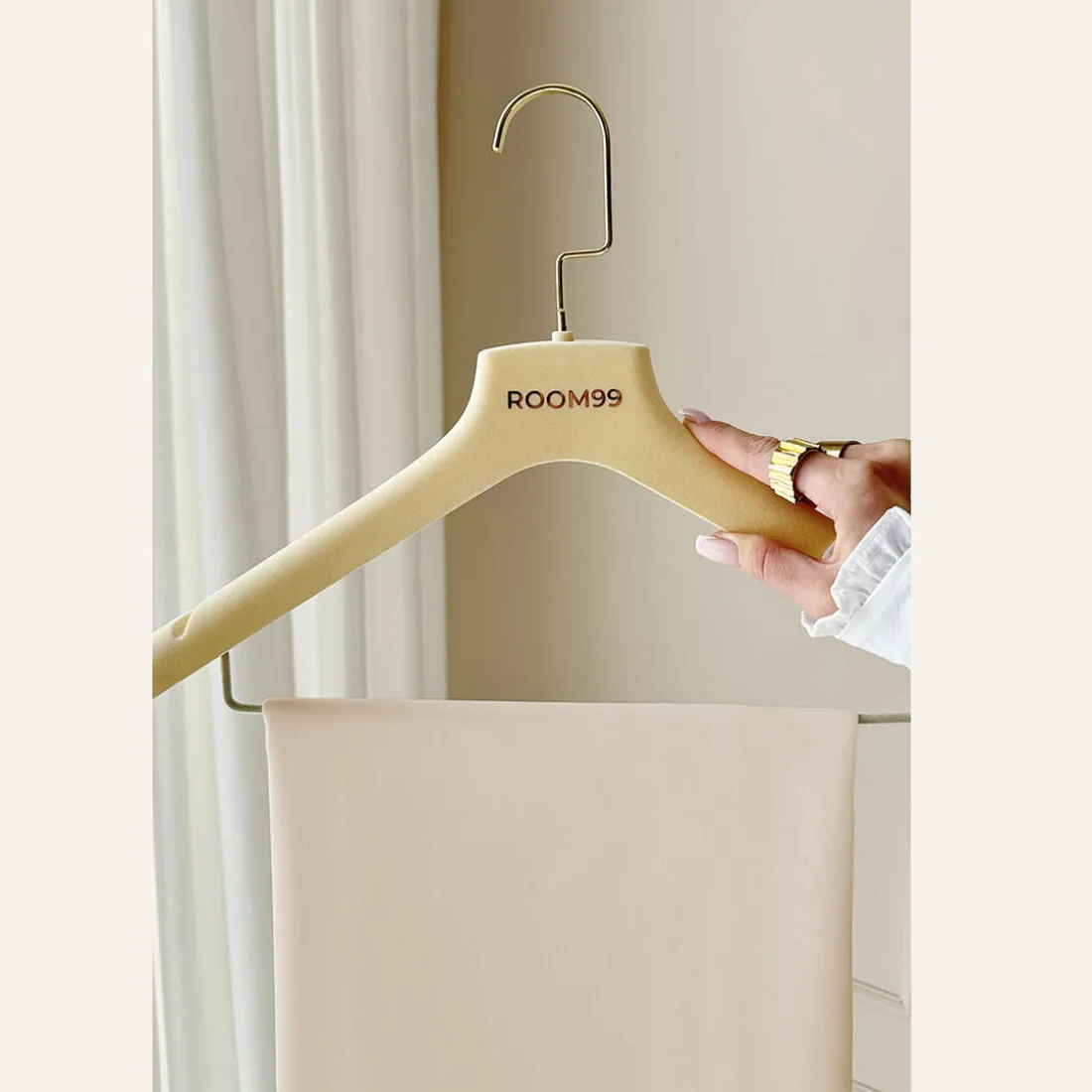 Záclona Aura Cream - 140x250 cm - nástavec s ozdobnými kolečky