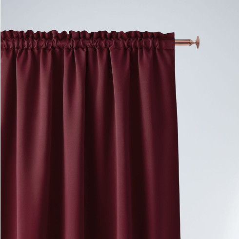 Záves Aura Deep Red - 140x250 cm - uchytenie riasiaca páska Záves Aura Deep Red - 140x250 cm - uchytenie riasiaca páska