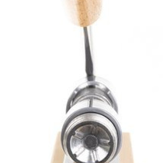 Luskáčik na orechy