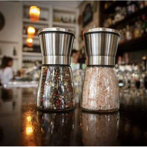 Sada ručných mlynčekov na soľ a korenie 2 ks