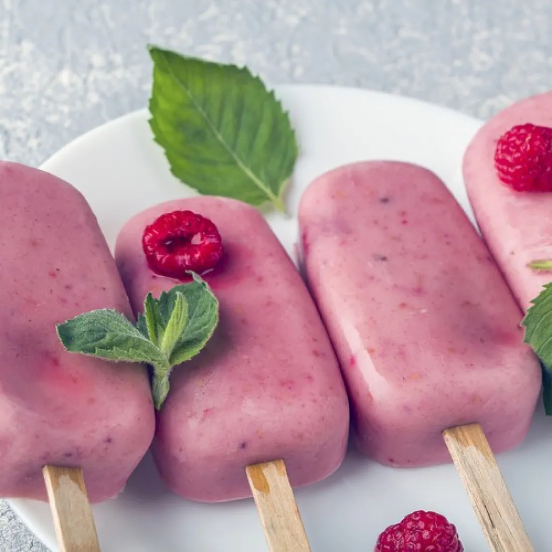 Silikónová forma na nanuky - cakesicles 4 ks + 50 drevených paličiek