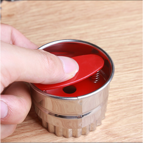 Vykrajovátka na linecké pečivo