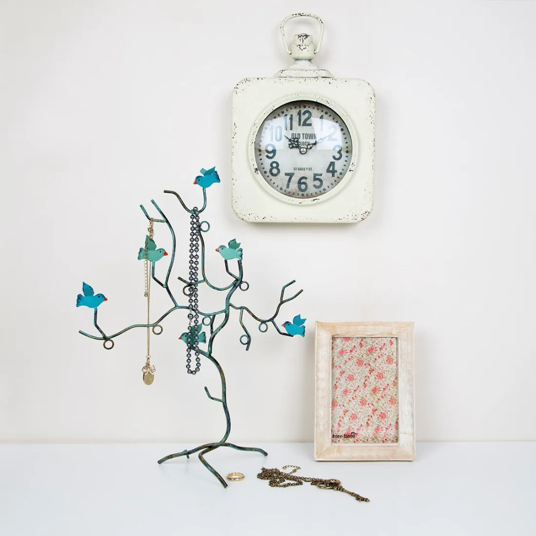 Biely drevený fotorámik - Vintage Rose