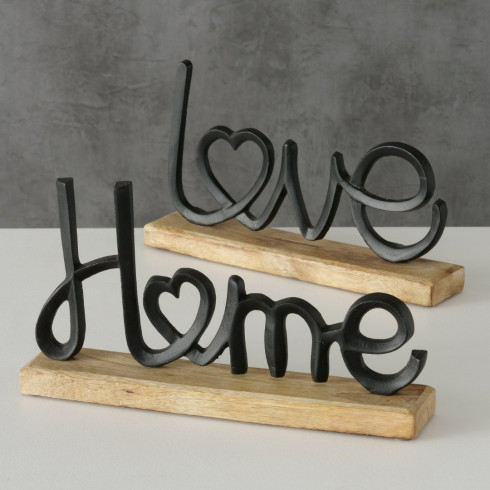 Dřevěný nápis Love
