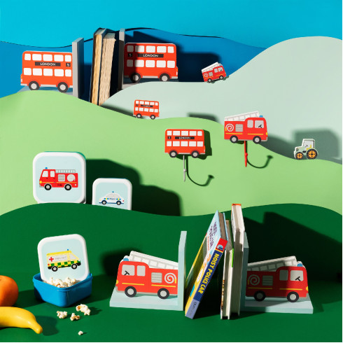 Kovový háčik na stenu Hasičské auto