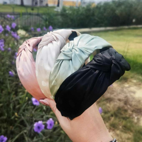 Čelenka  - retro bodkatá, zelená