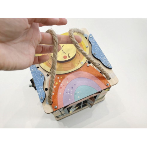 Activity board kostka s LED na cesty