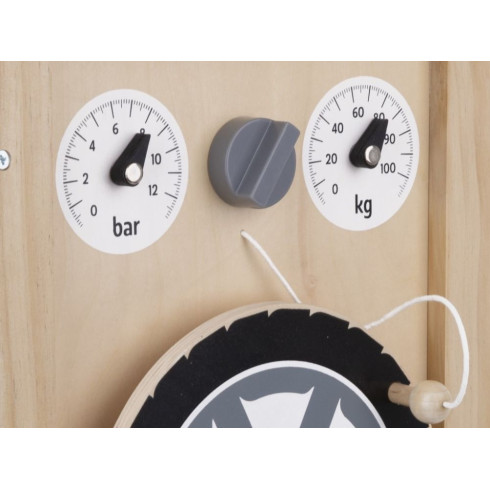 Dřevěná dětská dílna s kompresorem