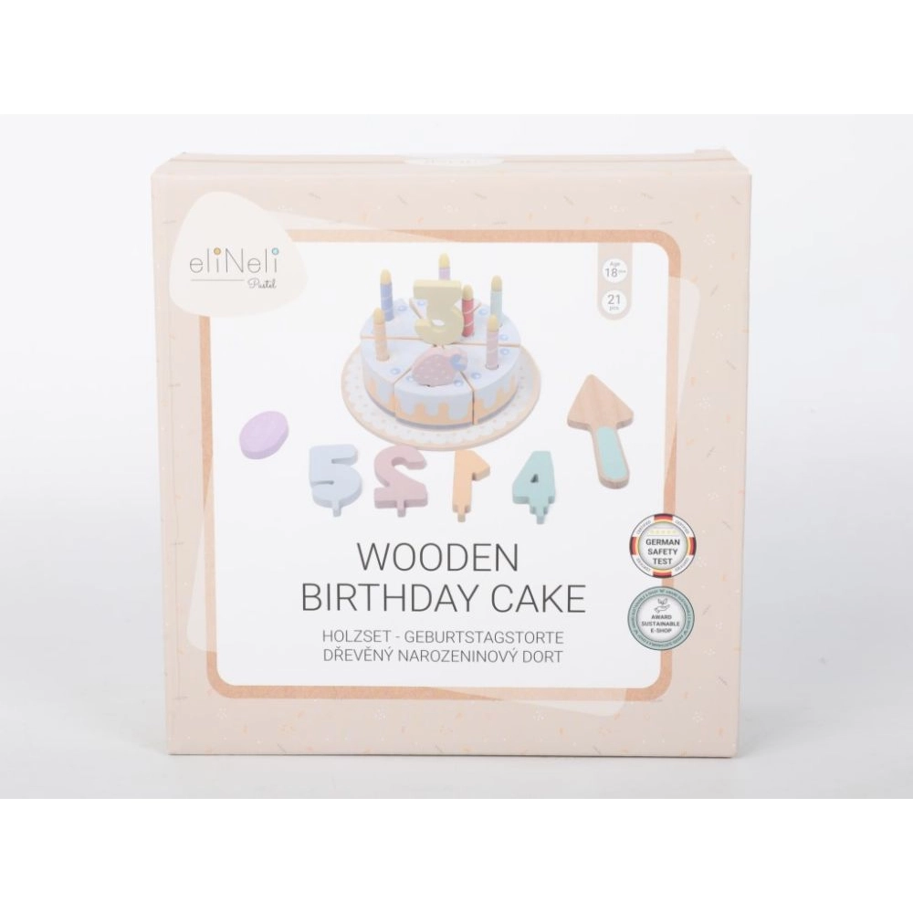 Drevená narodeninová torta pre deti