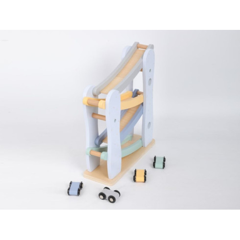 Dřevěná závodní dráha se 4 autíčky