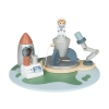 Dřevěná vesmírná základna s autíčky