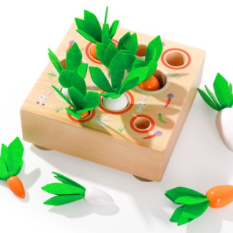 Dřevěná vkládačka - hra Mrkvičky