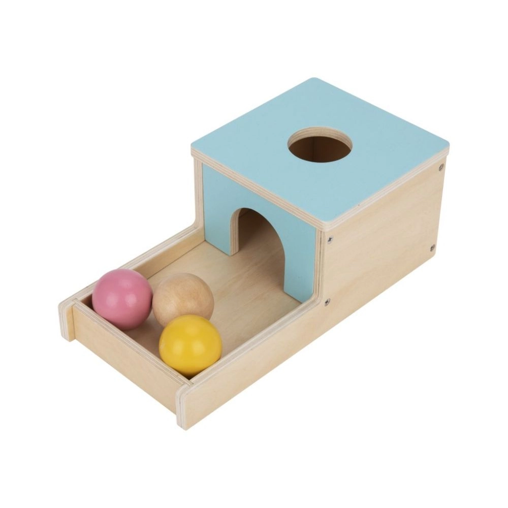 Drevený motorický box s farebnými guľami pre deti