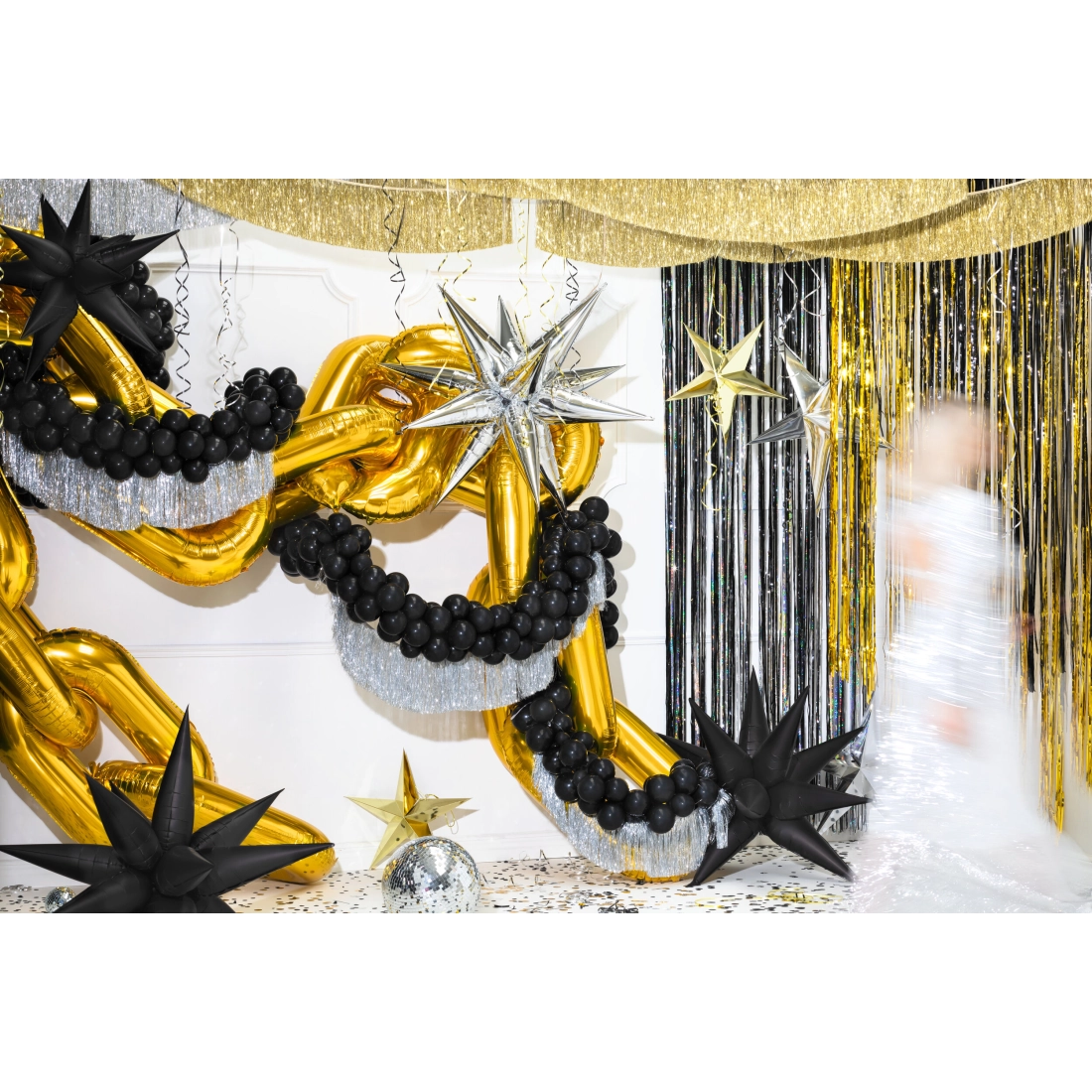 Črn 3D folijski balon zvezda, mat, 95 cm – dekoracija za zabave