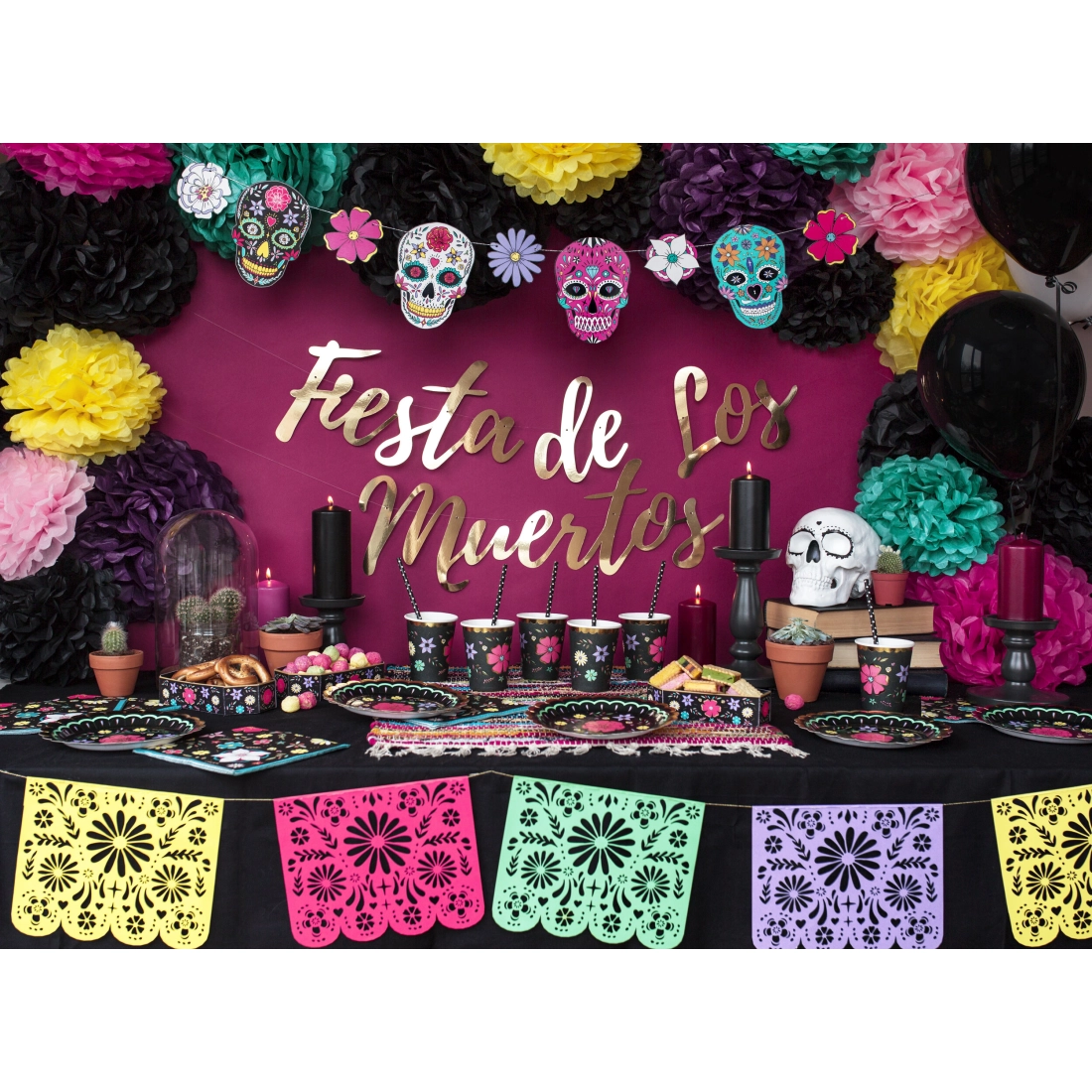 Črni papirnati pompon za dekoracijo, 25 cm