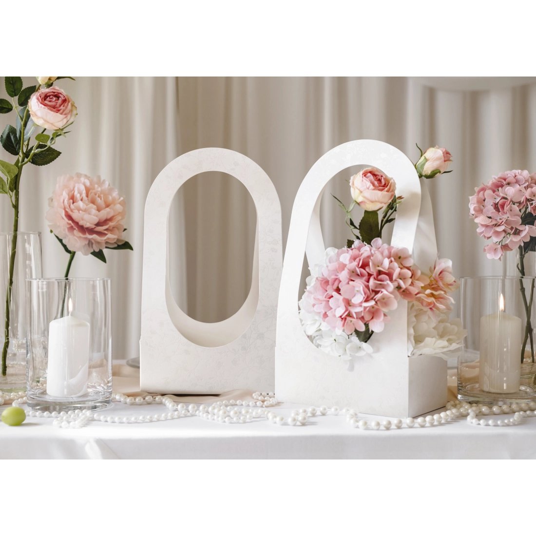 Fehér gyöngyházfényű virágdoboz füllel, 21.6x11.7x38.5 cm