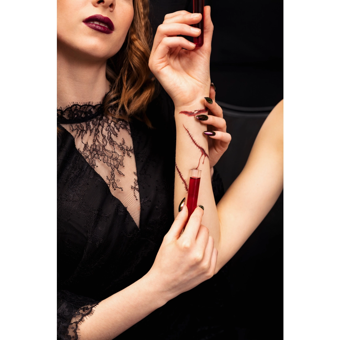 Tatuaje temporare cu cicatrici și răni – mix de 13 motive realiste