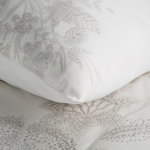 Obliečky 220x200 cm bavlnené saténové s kvetinovým vzorom, biele a hnedé