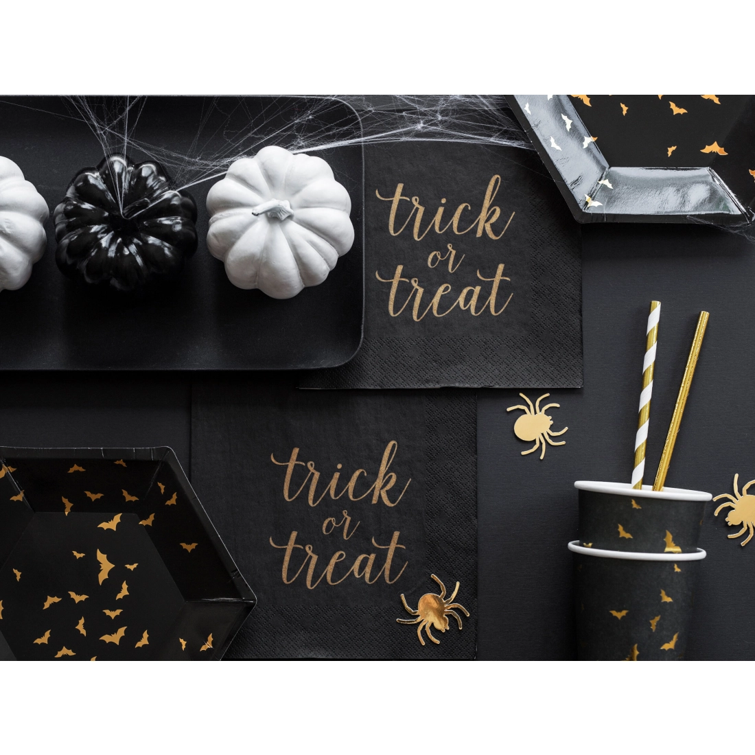 Papirnate slamice v zlati barvi z belimi črtami 19,5 cm – 10 kos