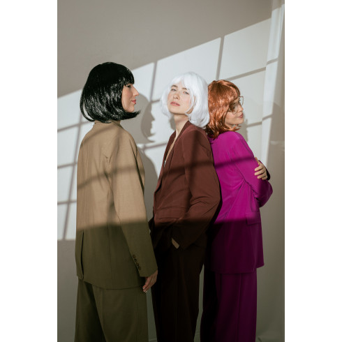 Lasje Kleopatra, beli – srednje dolgi ravni lasje za pust/karnival