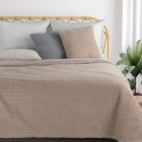 Prehoz 130x170 cm hrejivý, béžový a krémový