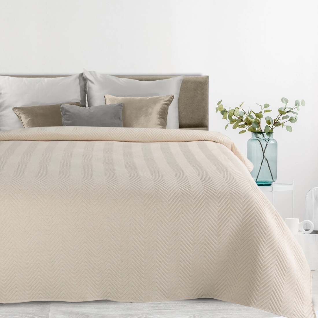 Prehoz 170x210 cm mikrovláknový s geometrickým vzorom, krémový