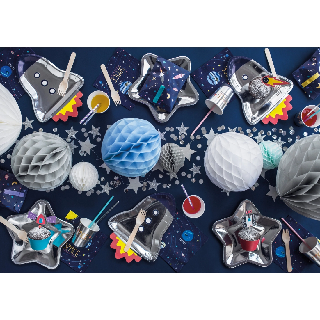 Srebrni papirnati krožniki zvezda 23 cm – 6 kos