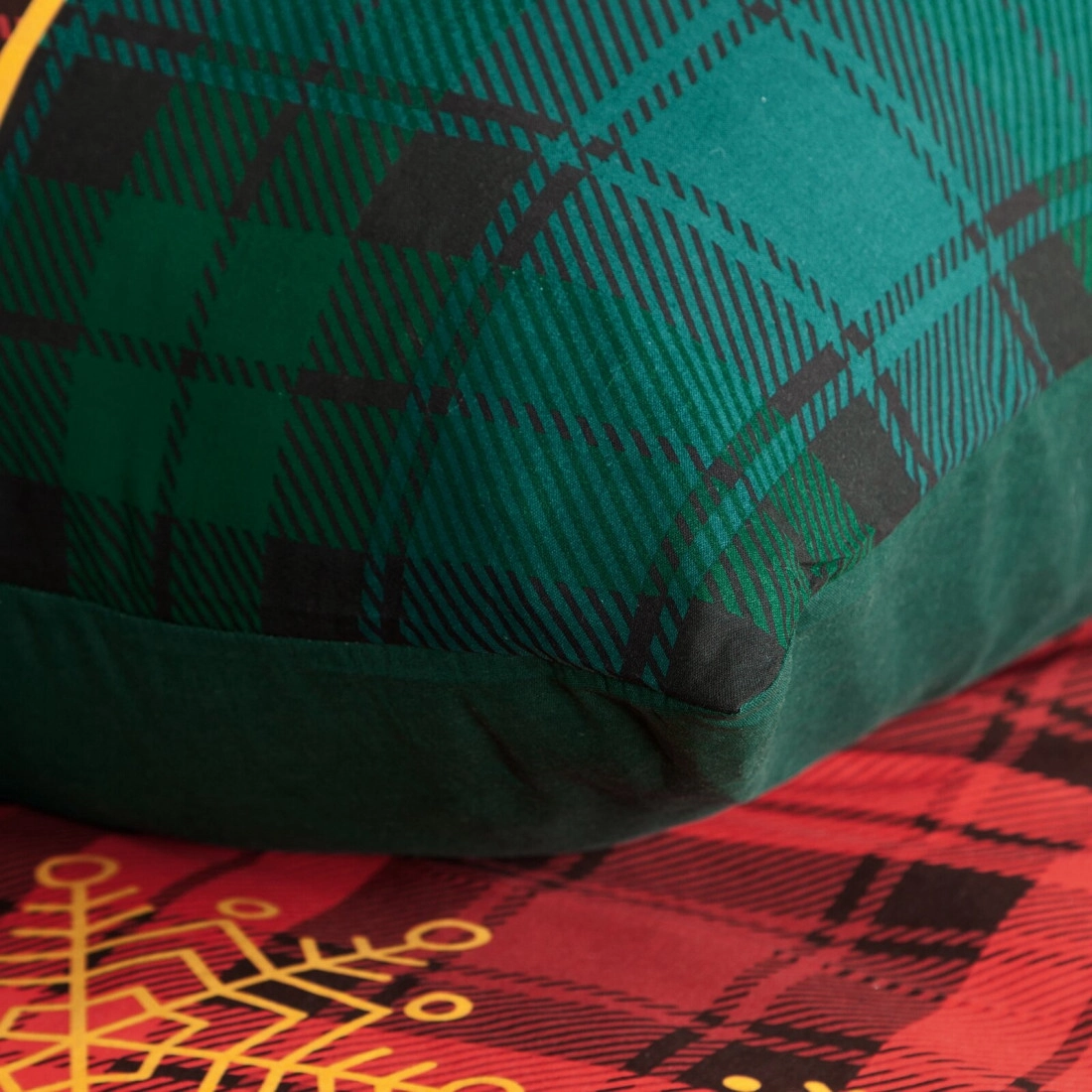 Vianočné obliečky 160x200 cm bavlnené renforcé, červené a zelené