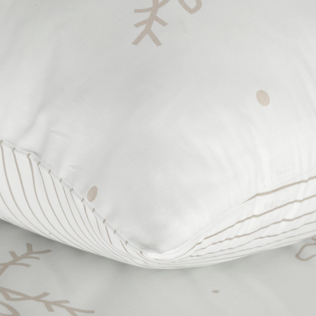 Vianočné obliečky 220x200 cm saténová bavlna, biele a béžové