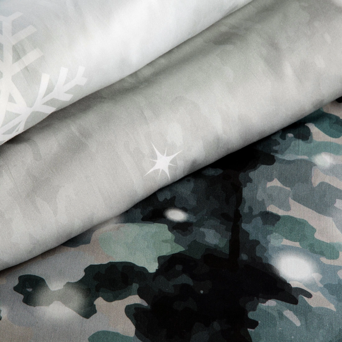 Vianočné obliečky 220x200 cm saténová bavlna, jasnosivé a biele