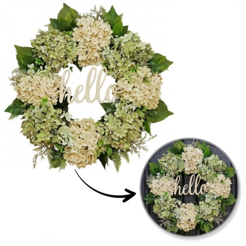 Dekorativní podzimní věnec na dveře s hortenziemi a dýněmi